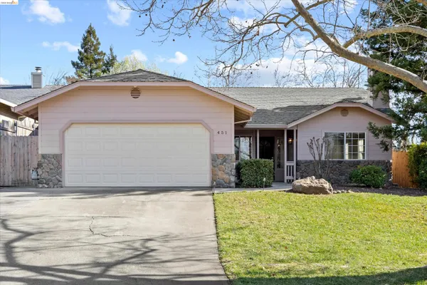 $544,000 | 451 Palisades Drive, Chico, CA 95928