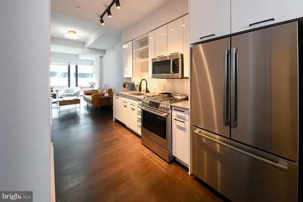 $400,000 | 70 N Street Southeast, Unit 205, Washington, DC 20003