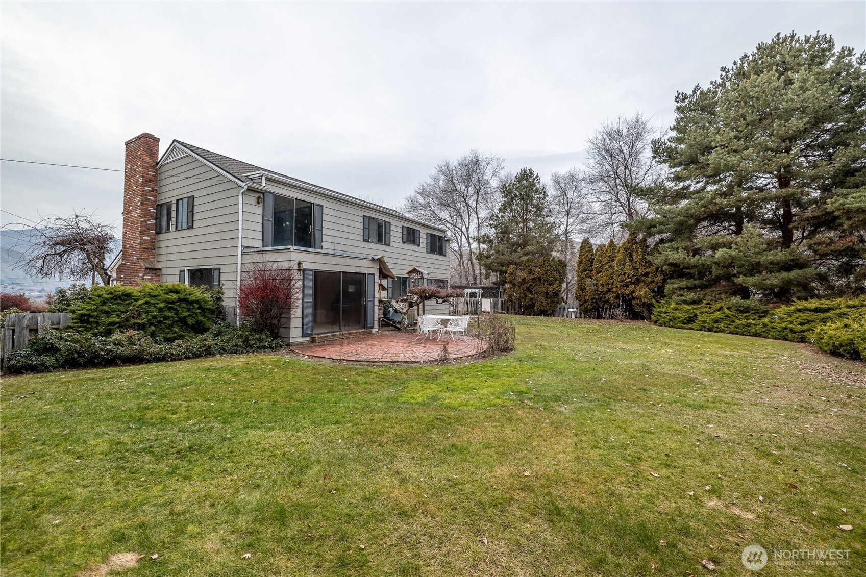 2328 Easy Street Wenatchee, WA 98801 - Photo 25 of 37