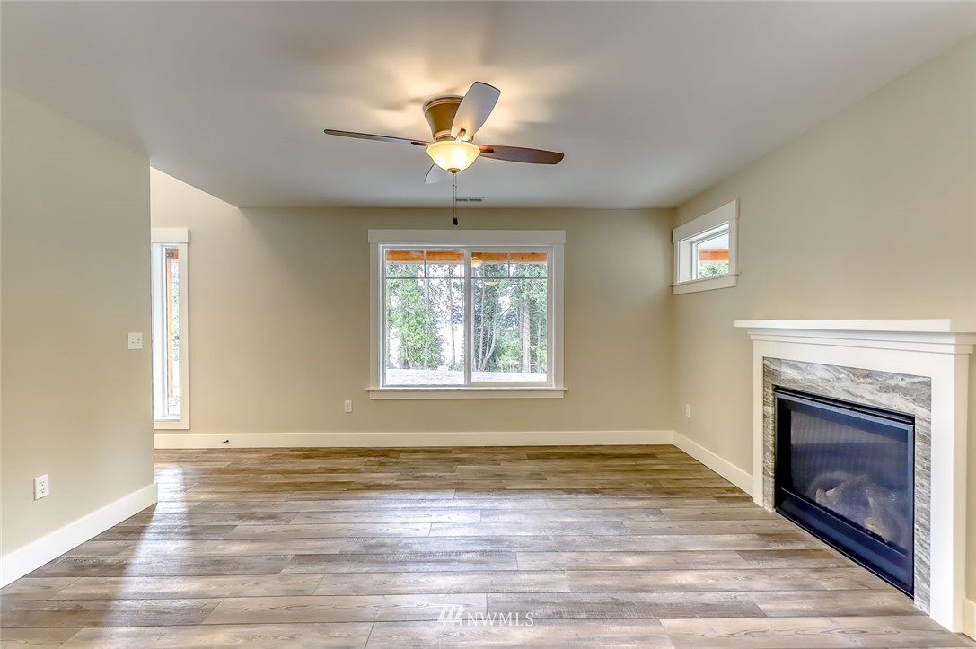 20879 President Point Road Northeast Kingston, WA 98346 - Photo 14 of 39 Gallery Image 14