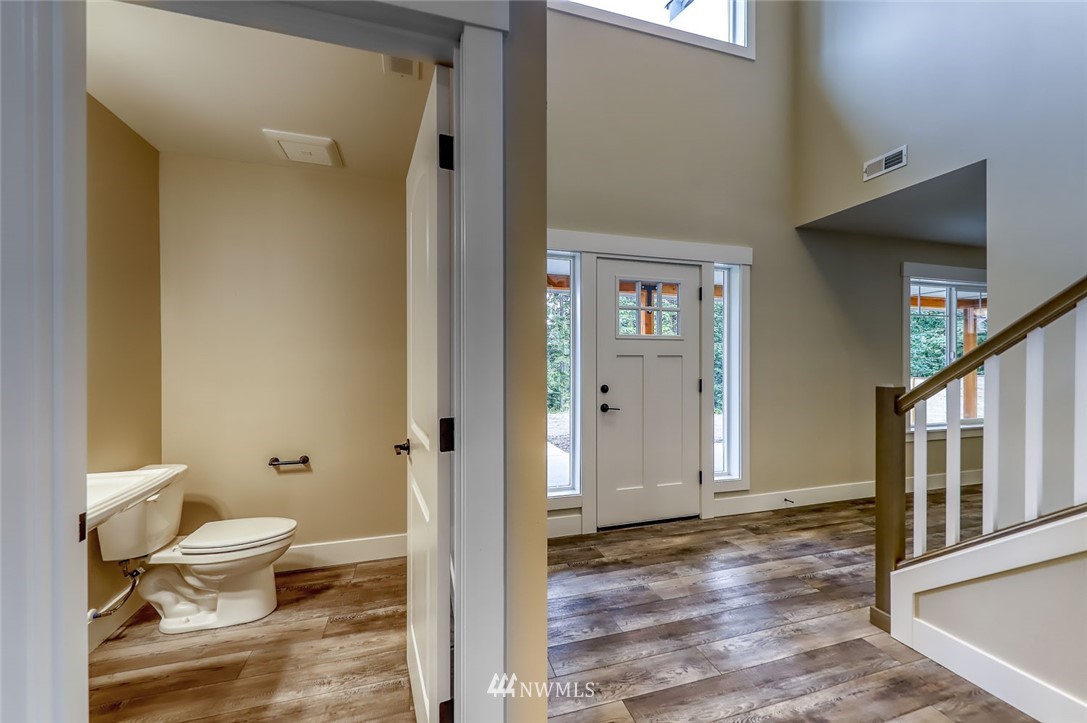 20879 President Point Road Northeast Kingston, WA 98346 - Photo 22 of 39 Gallery Image 22