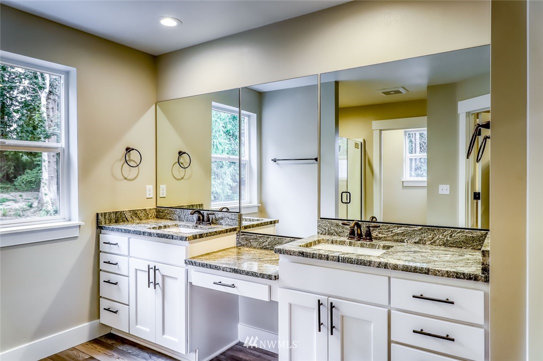 20879 President Point Road Northeast Kingston, WA 98346 - Photo 29 of 39 Gallery Image 29