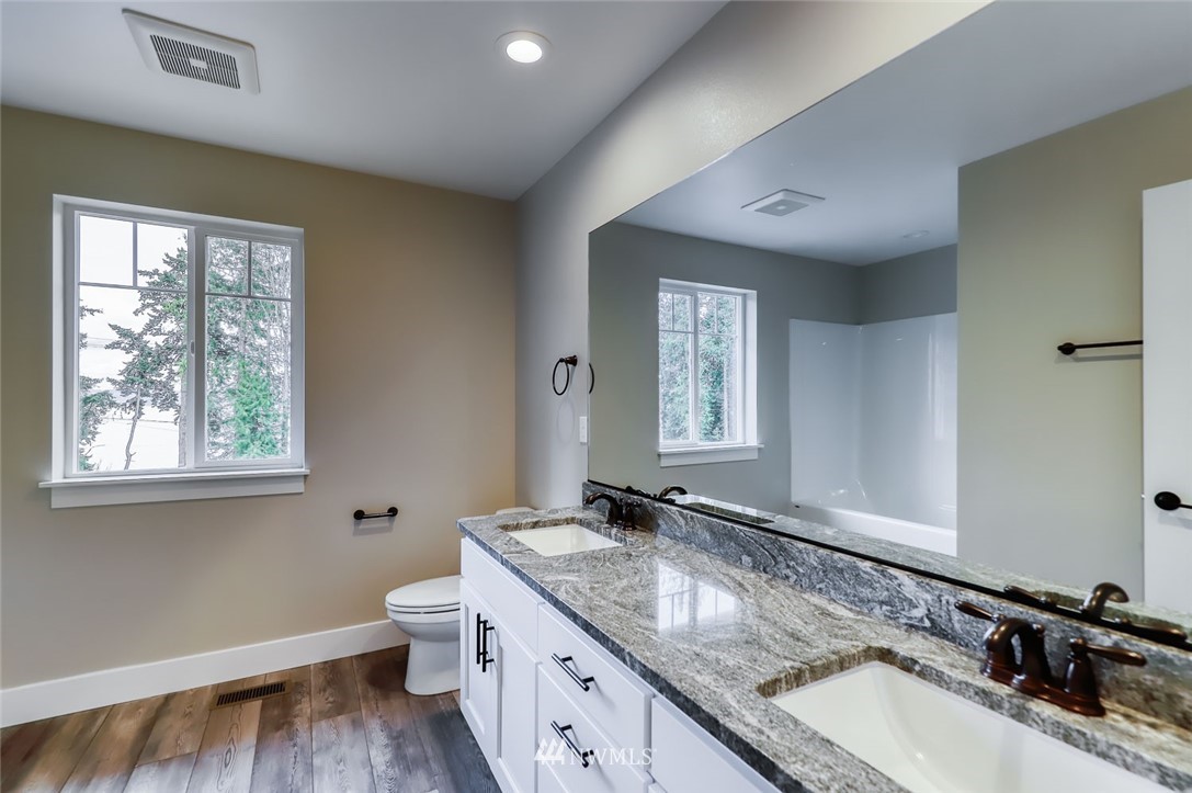 20879 President Point Road Northeast Kingston, WA 98346 - Photo 33 of 39 Gallery Image 33