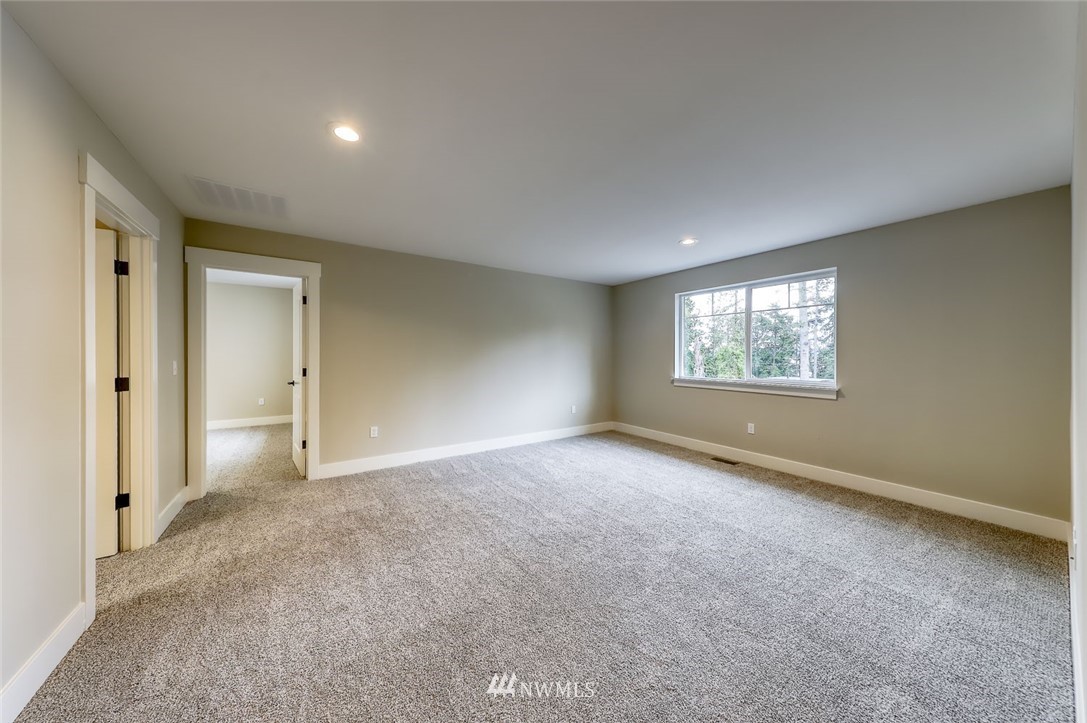 20879 President Point Road Northeast Kingston, WA 98346 - Photo 35 of 39 Gallery Image 35
