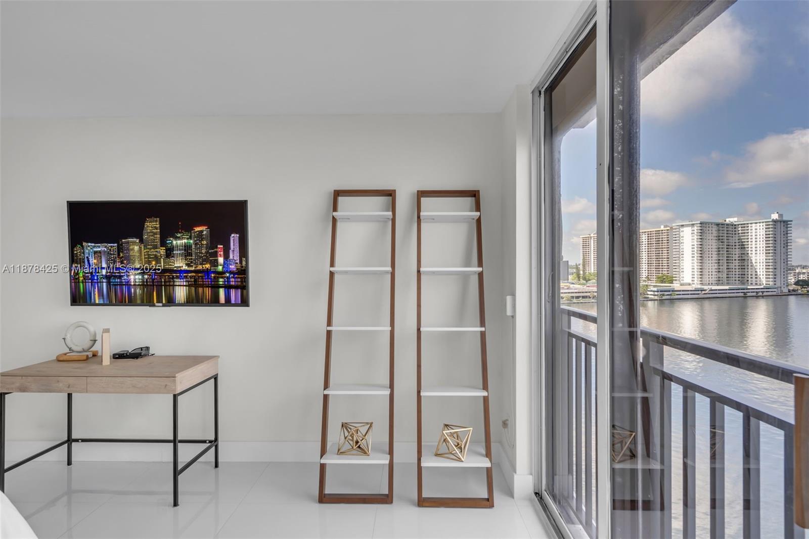 17720 North Bay Road, Unit 903 Sunny Isles Beach, FL 33160 - Photo 17 of 63