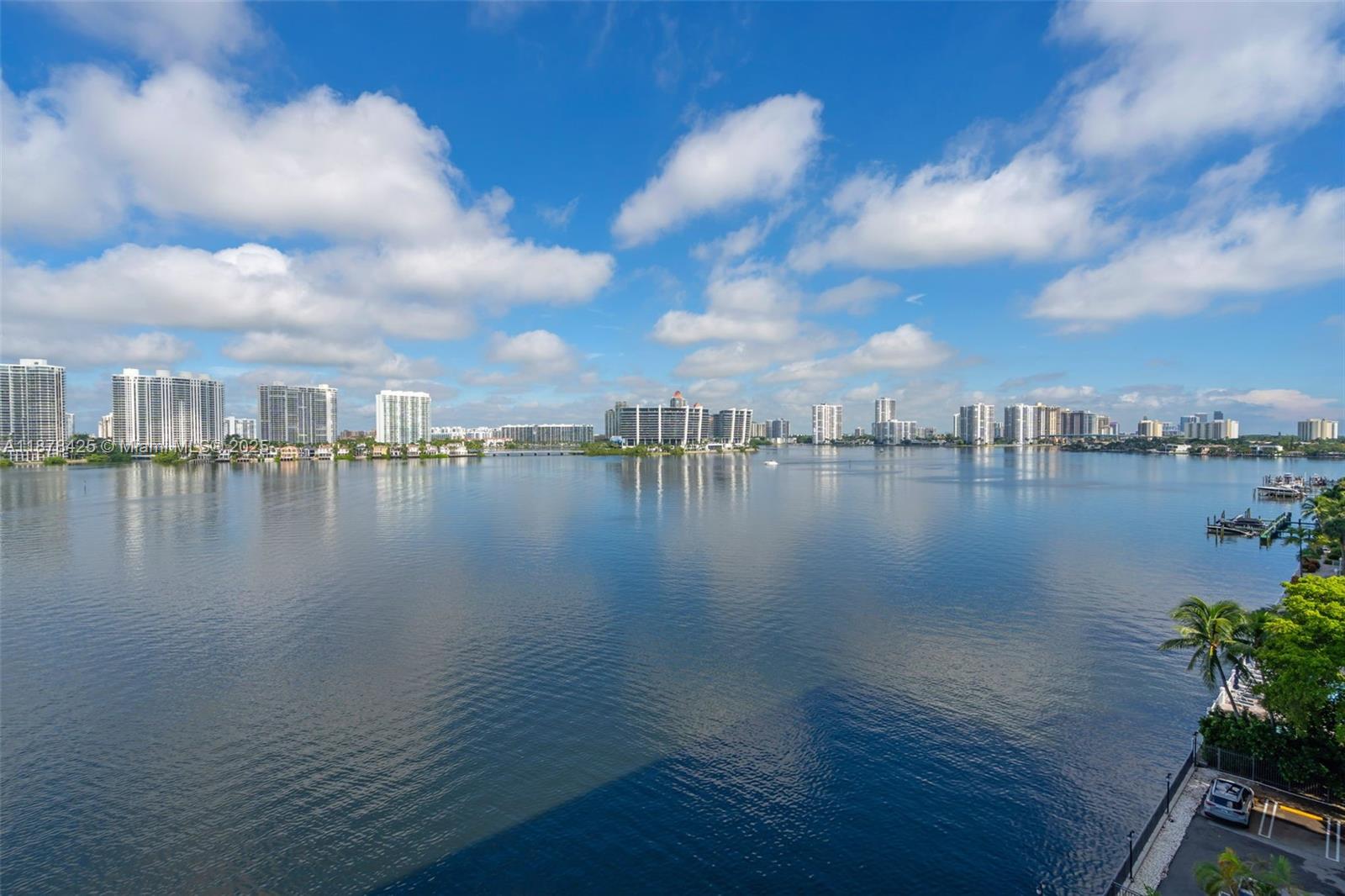 17720 North Bay Road, Unit 903 Sunny Isles Beach, FL 33160 - Photo 30 of 63