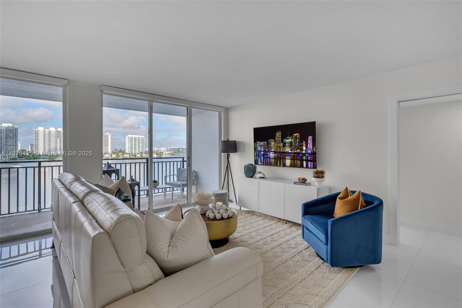17720 North Bay Road, Unit 903 Sunny Isles Beach, FL 33160 - Photo 3 of 63