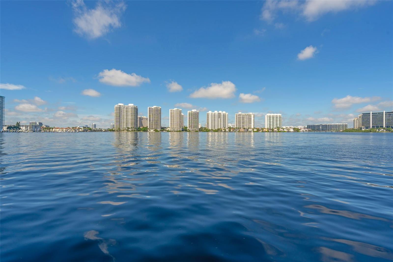 17720 North Bay Road, Unit 903 Sunny Isles Beach, FL 33160 - Photo 35 of 63
