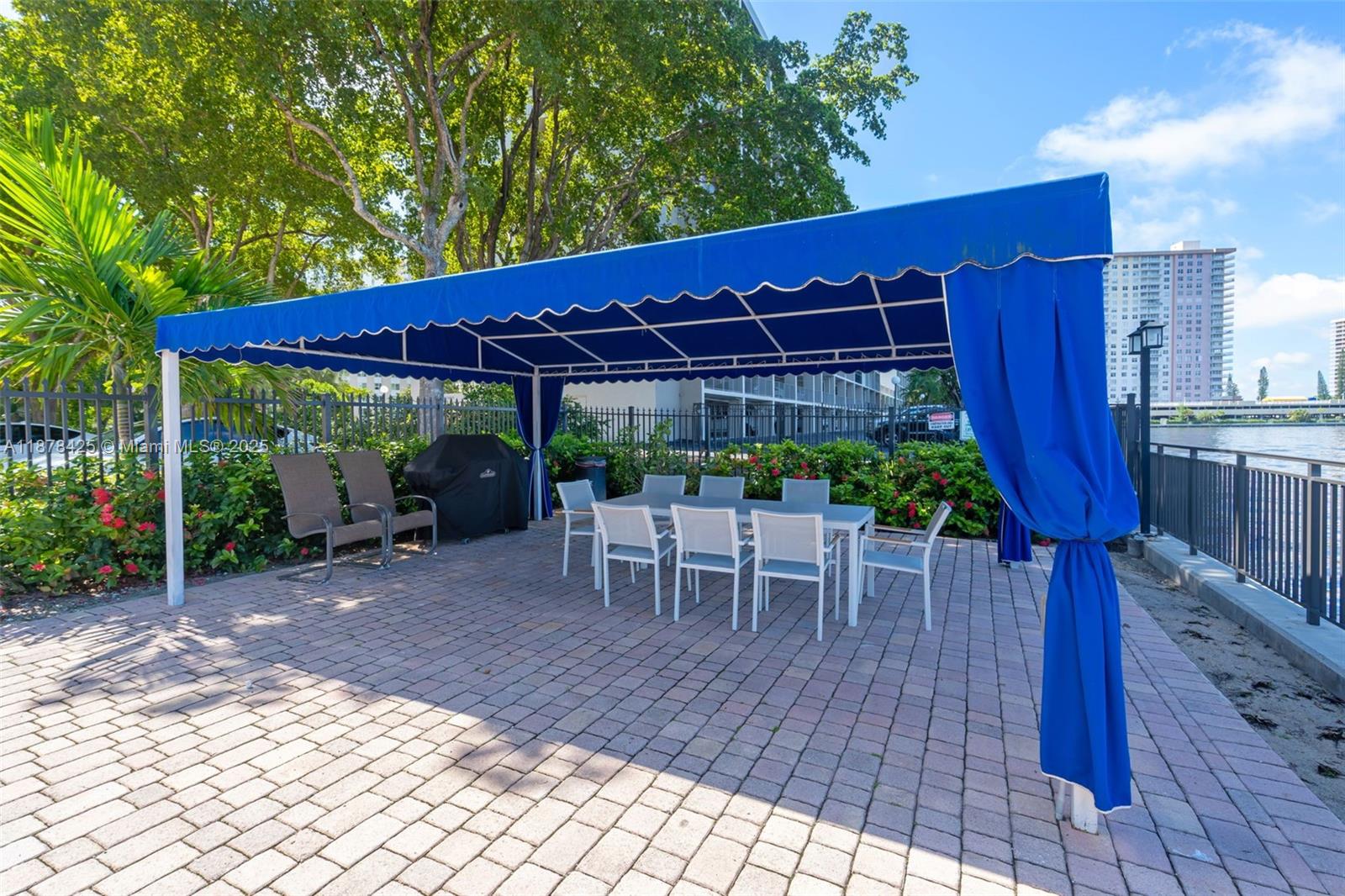 17720 North Bay Road, Unit 903 Sunny Isles Beach, FL 33160 - Photo 38 of 63