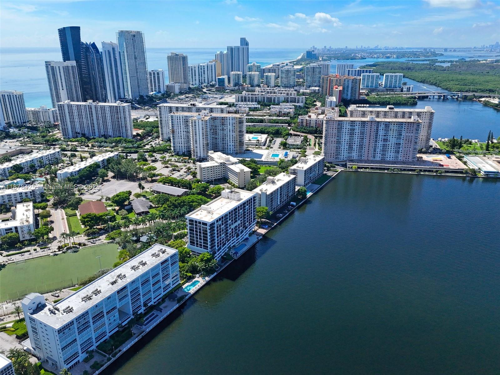 17720 North Bay Road, Unit 903 Sunny Isles Beach, FL 33160 - Photo 52 of 63