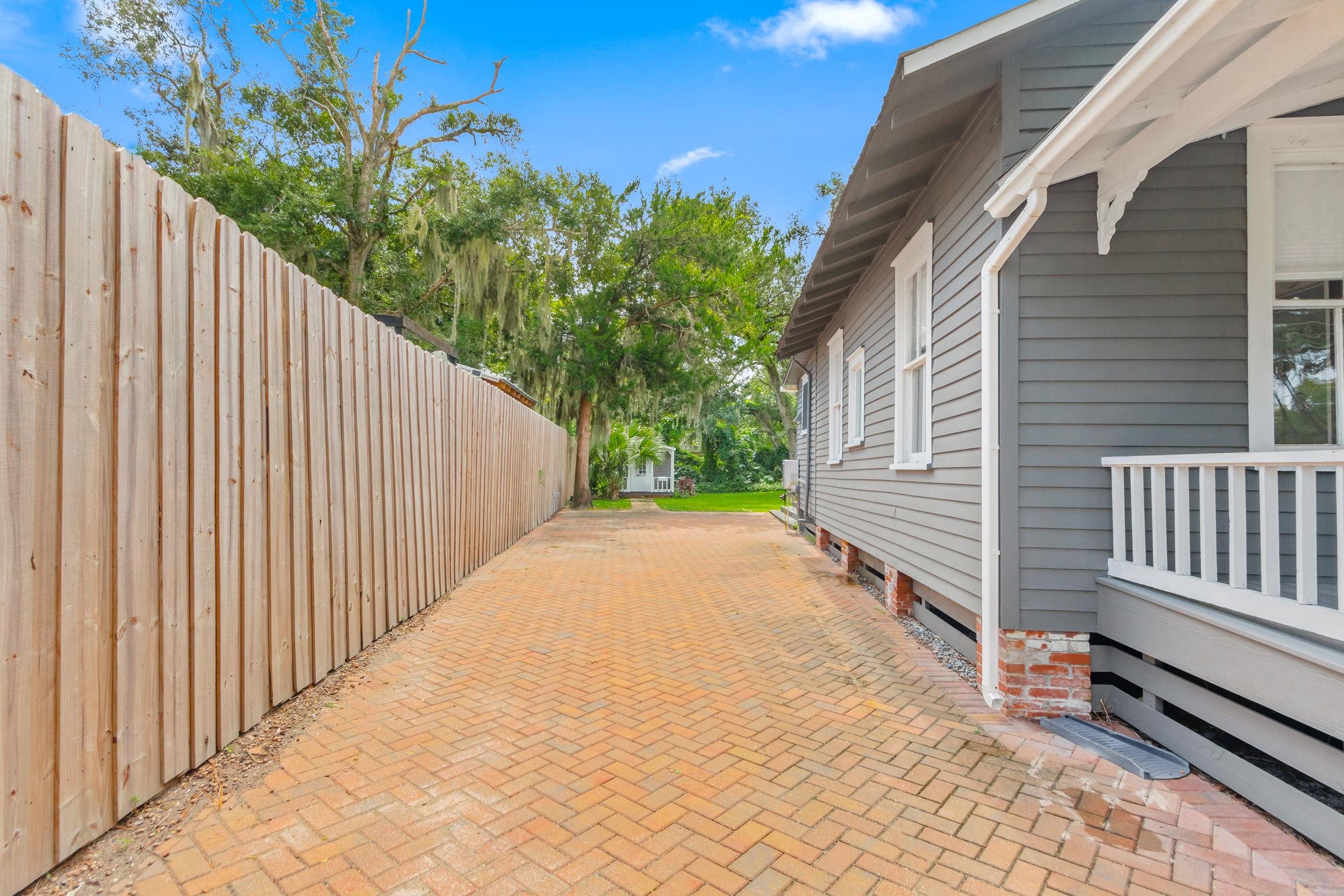 11 Hildreth Drive St. Augustine, FL 32084 - Photo 25 of 42 a view of a backyard with pathway