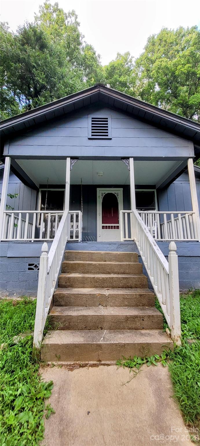 6115 Skyland Drive Sylva, NC 28779 - Photo 6 of 15 a view of backyard of house