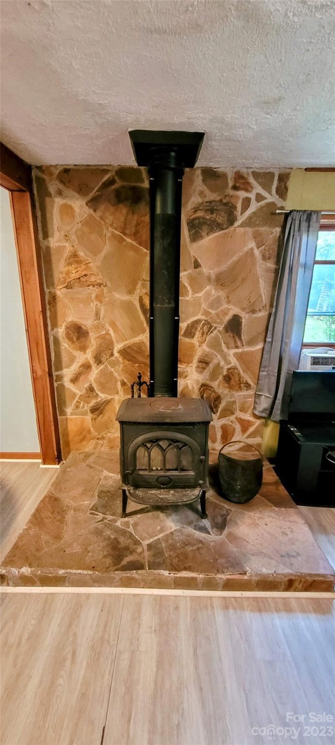 6115 Skyland Drive Sylva, NC 28779 - Photo 9 of 15 a view of entryway