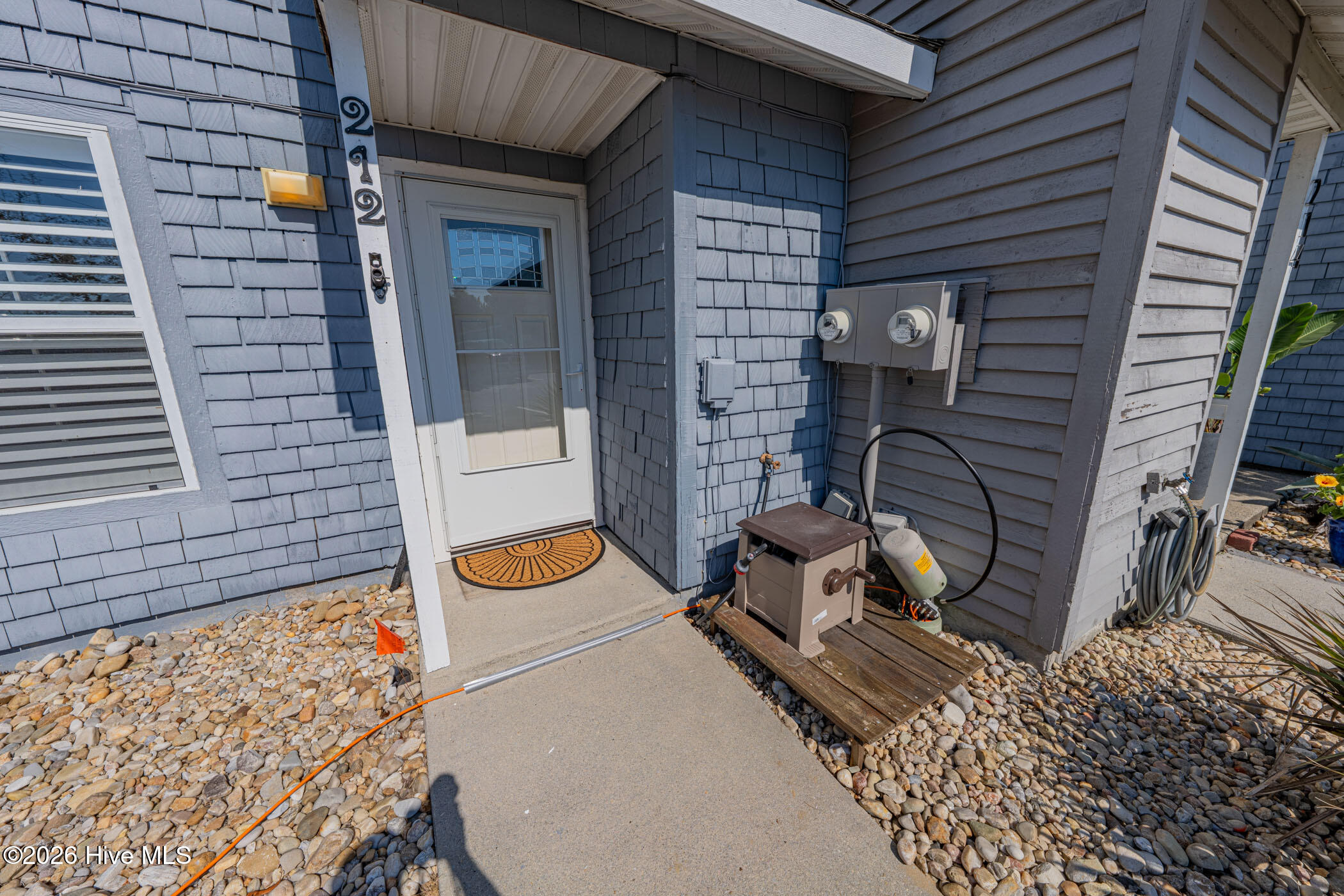 212 West Kitty Hawk Road Kitty Hawk, NC 27949 - Photo 2 of 18 212 W Kitty Hawk Rd Kitty Hawk06 (1)