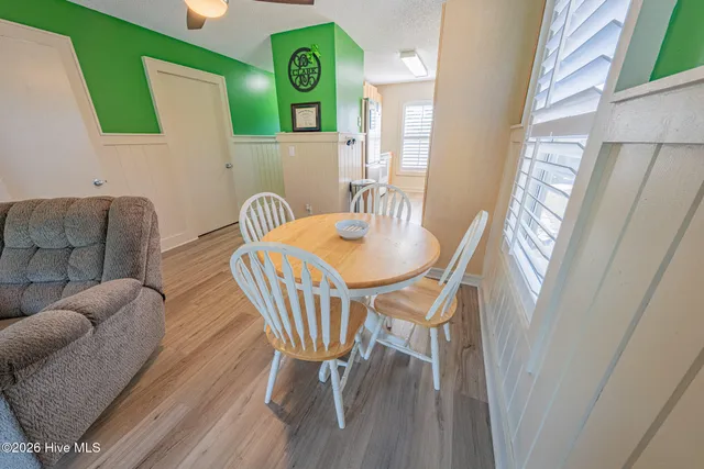 $288,900 | 212 West Kitty Hawk Road, Kitty Hawk, NC 27949