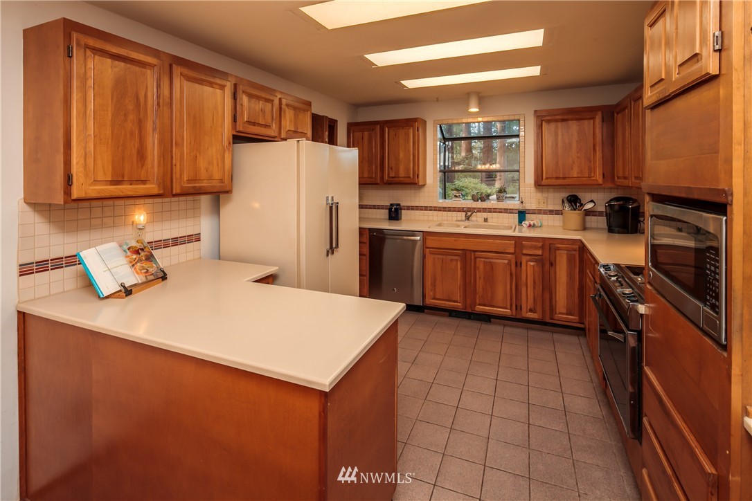 630 Clark Road Bellingham, WA 98225 - Photo 5 of 21