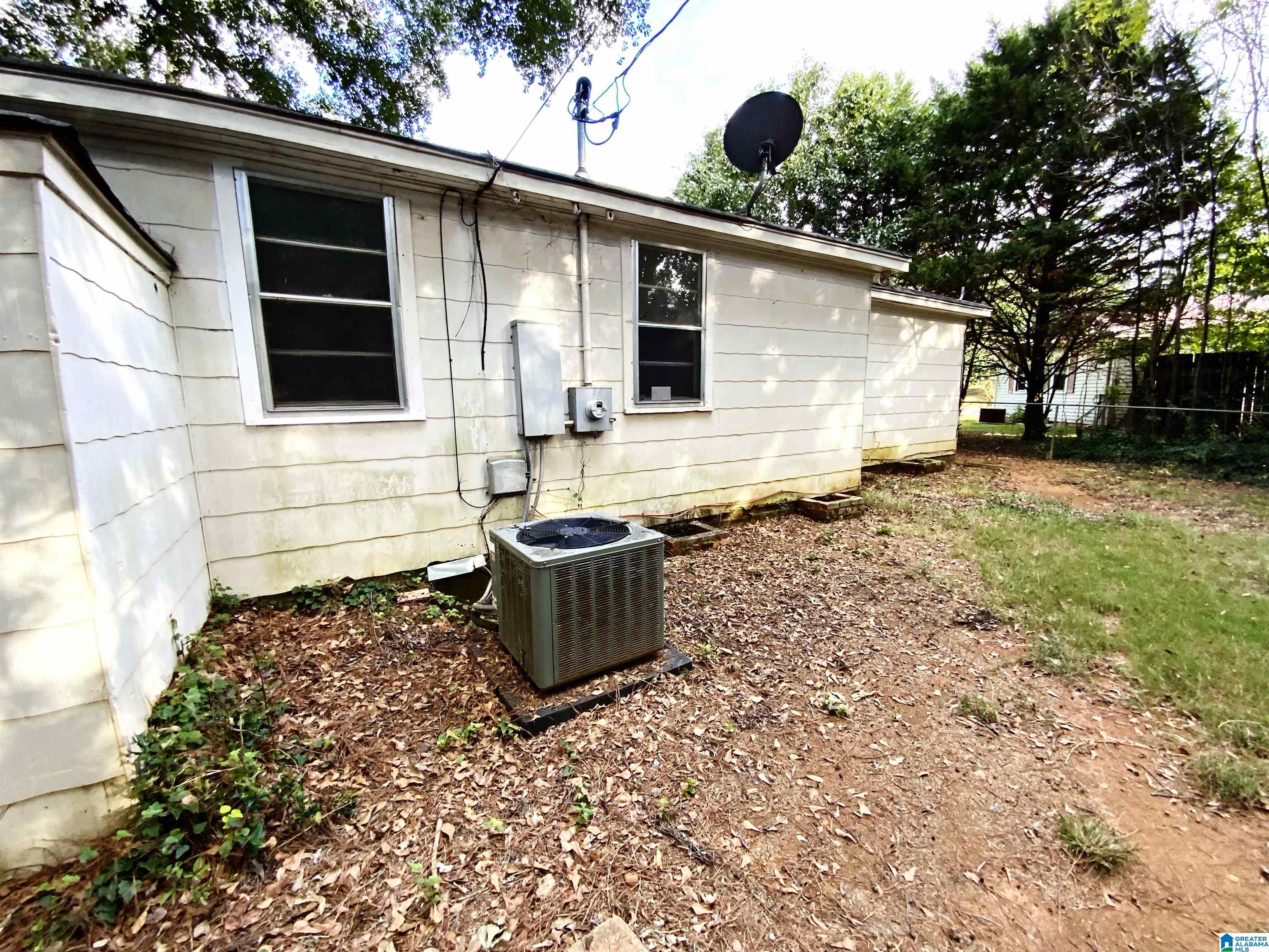 709 Glenwood Road Talladega, AL 35160 - Photo 34 of 37
