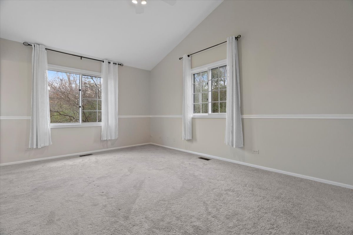 8 Hastings Lane Lincolnshire, IL 60069 - Photo 15 of 29