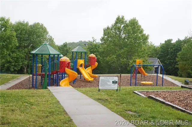 $3,450 | Lot 979 Bobcat, Four Seasons, MO 65049