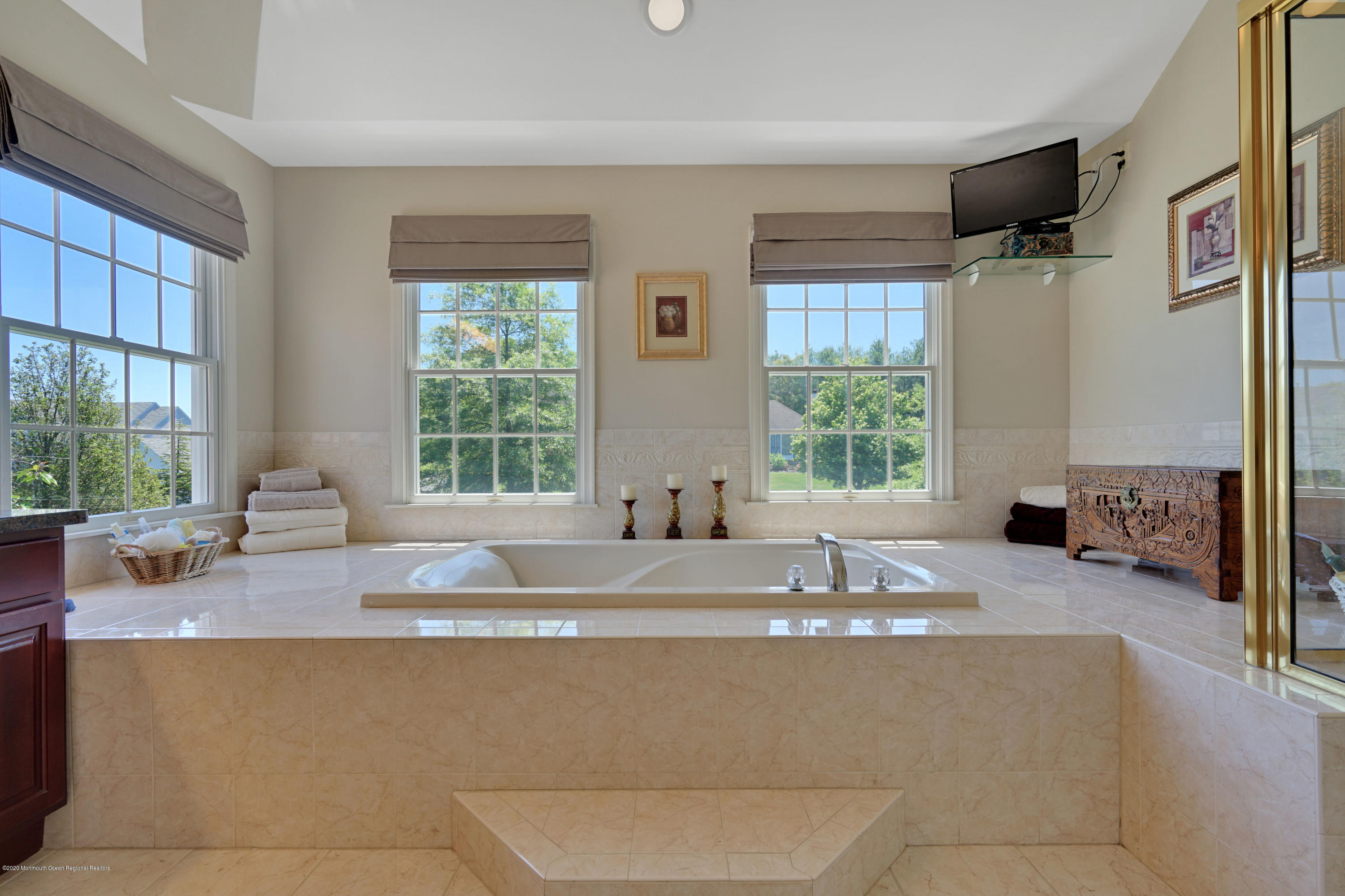 27 Northwoods Road Asbury Park, NJ 07712 - Photo 44 of 76 067_dsc09328