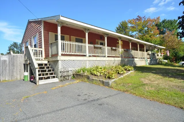 $2,300 | 23 Ames Avenue, Unit A, Wrentham, MA 02093