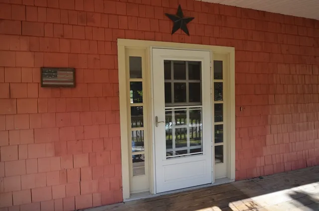 $2,300 | 23 Ames Avenue, Unit A, Wrentham, MA 02093