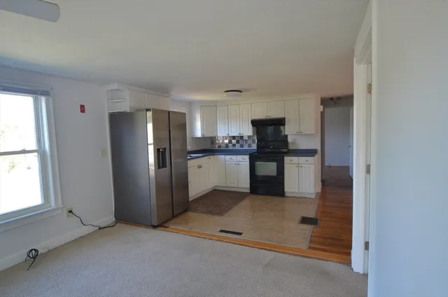 $2,300 | 23 Ames Avenue, Unit A, Wrentham, MA 02093