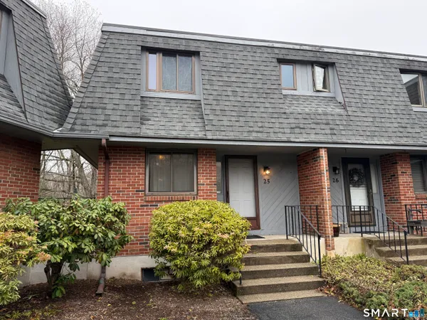 $2,500 | 32 Upper Pattagansett Road, Unit 25, East Lyme, CT 06333