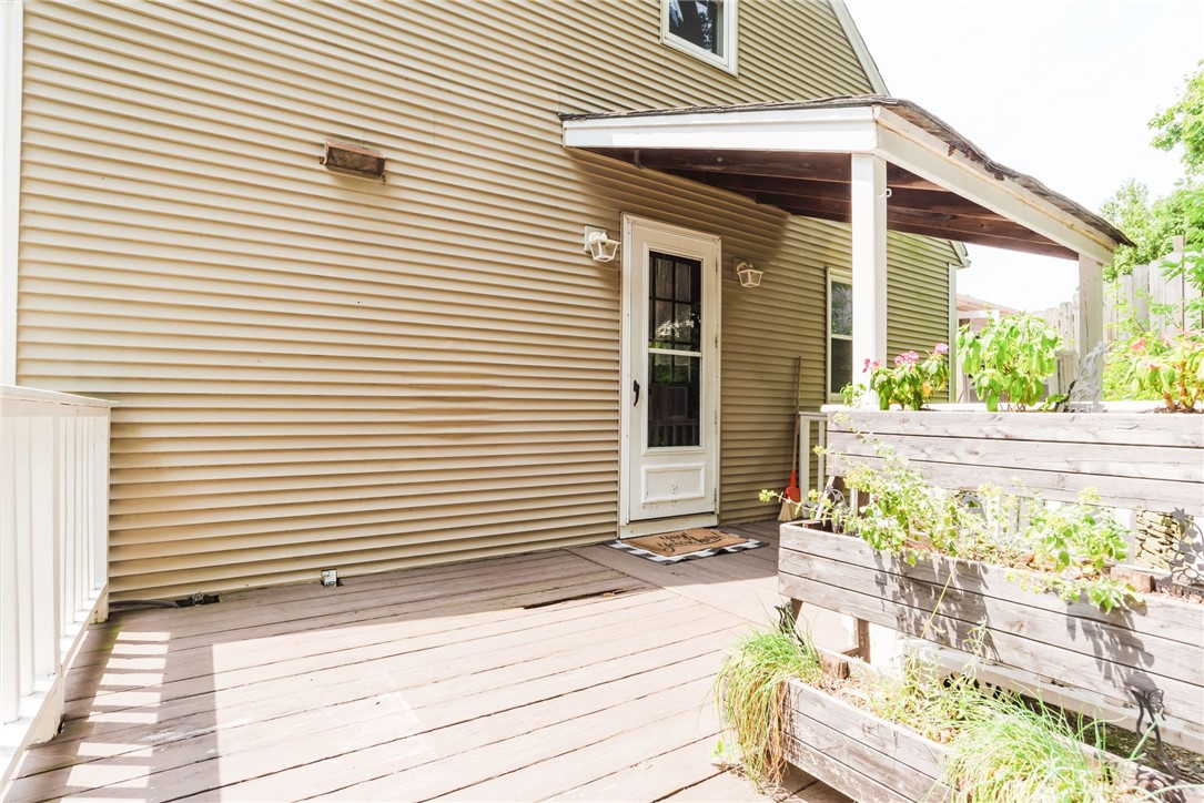 167 Mendon Road Cumberland, RI 02864 - Photo 6 of 45 Gallery Image 6