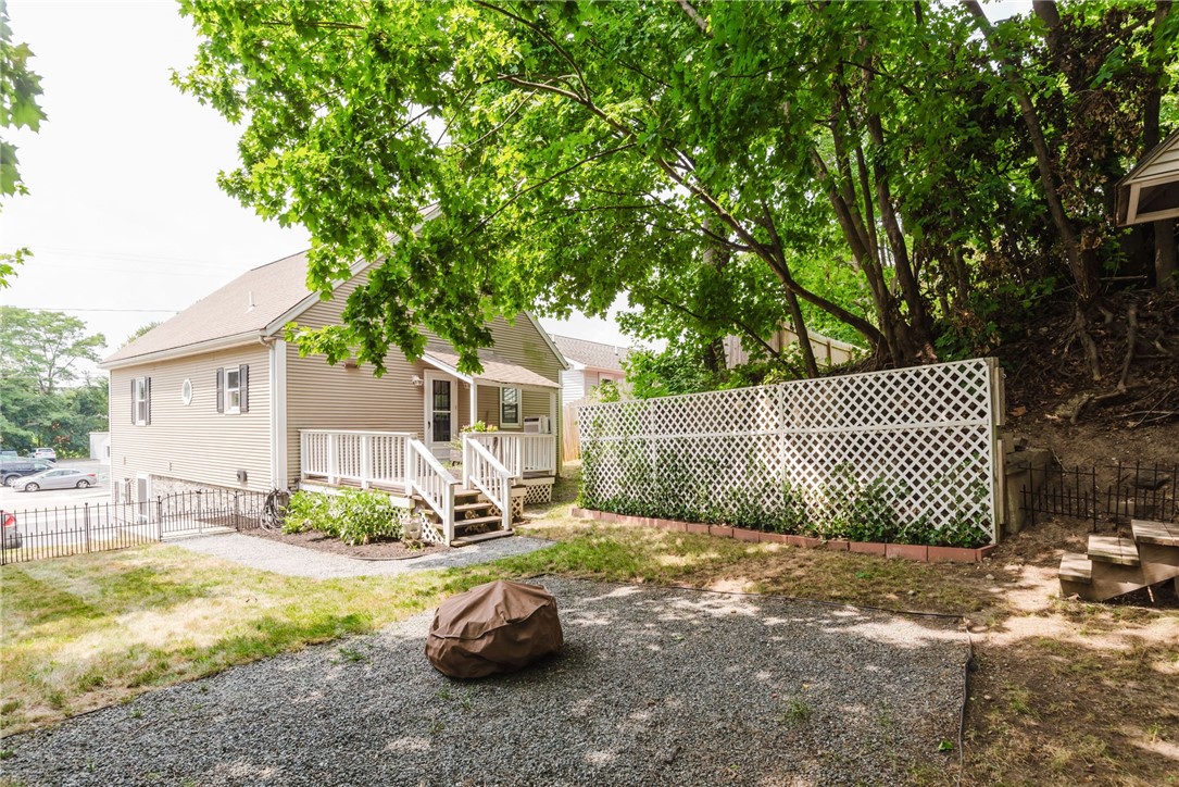 167 Mendon Road Cumberland, RI 02864 - Photo 8 of 45 Gallery Image 8