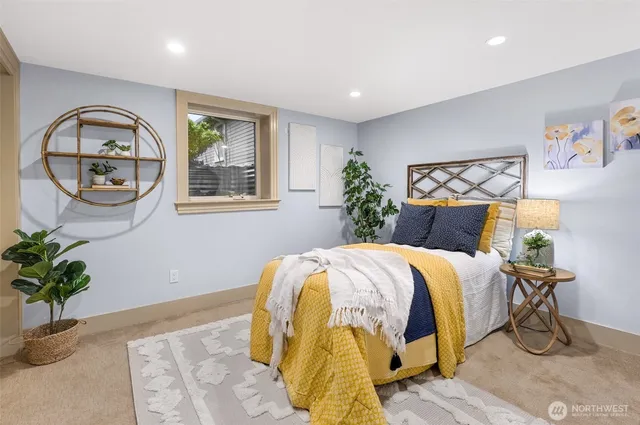 $1,895,000 | 3621 Shore Avenue, Everett, WA 98203