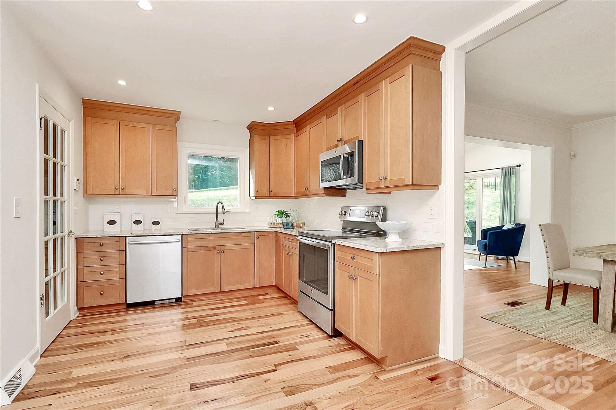 3828 Chandworth Road Charlotte, NC 28210 - Photo 14 of 37