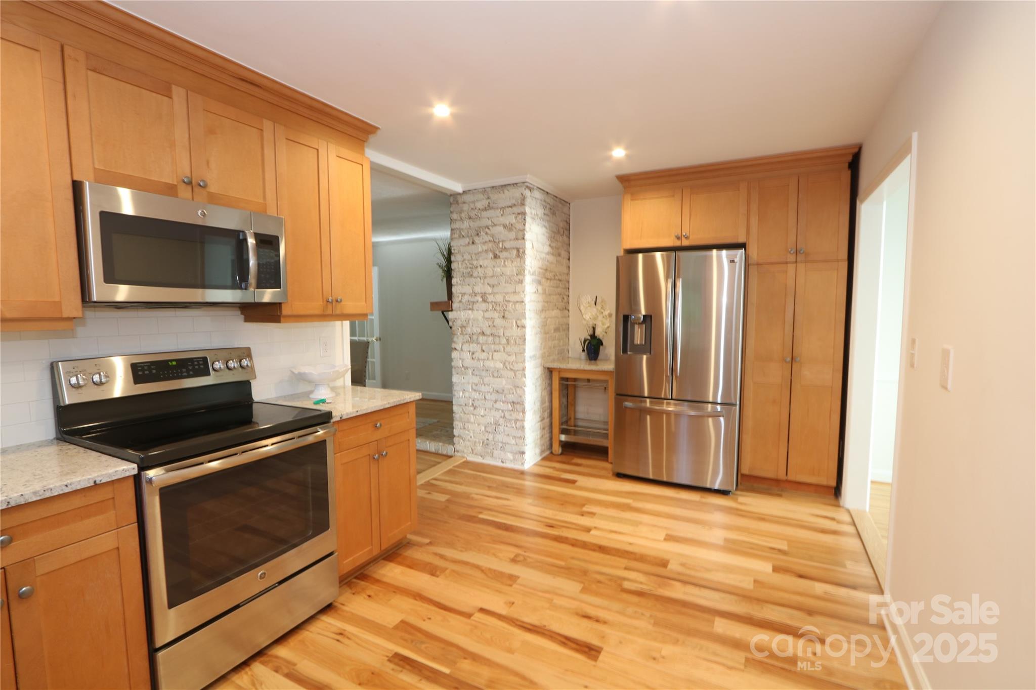 3828 Chandworth Road Charlotte, NC 28210 - Photo 15 of 37