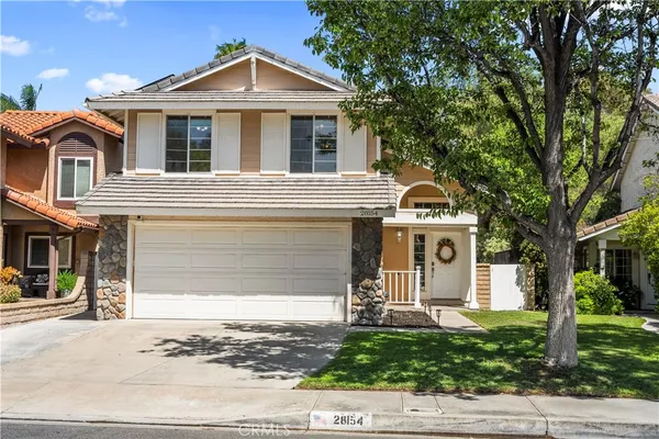 $799,000 | 28154 Guilford Lane, Saugus, CA 91350