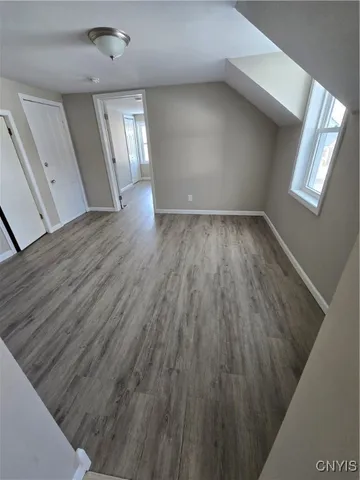 $950 | 209-11 Essex Street, Unit 11, Syracuse, NY 13204