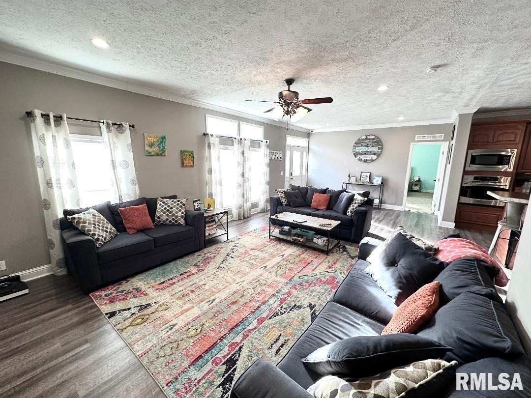 1005 Green Street Road Centralia, IL 62801 - Photo 7 of 29