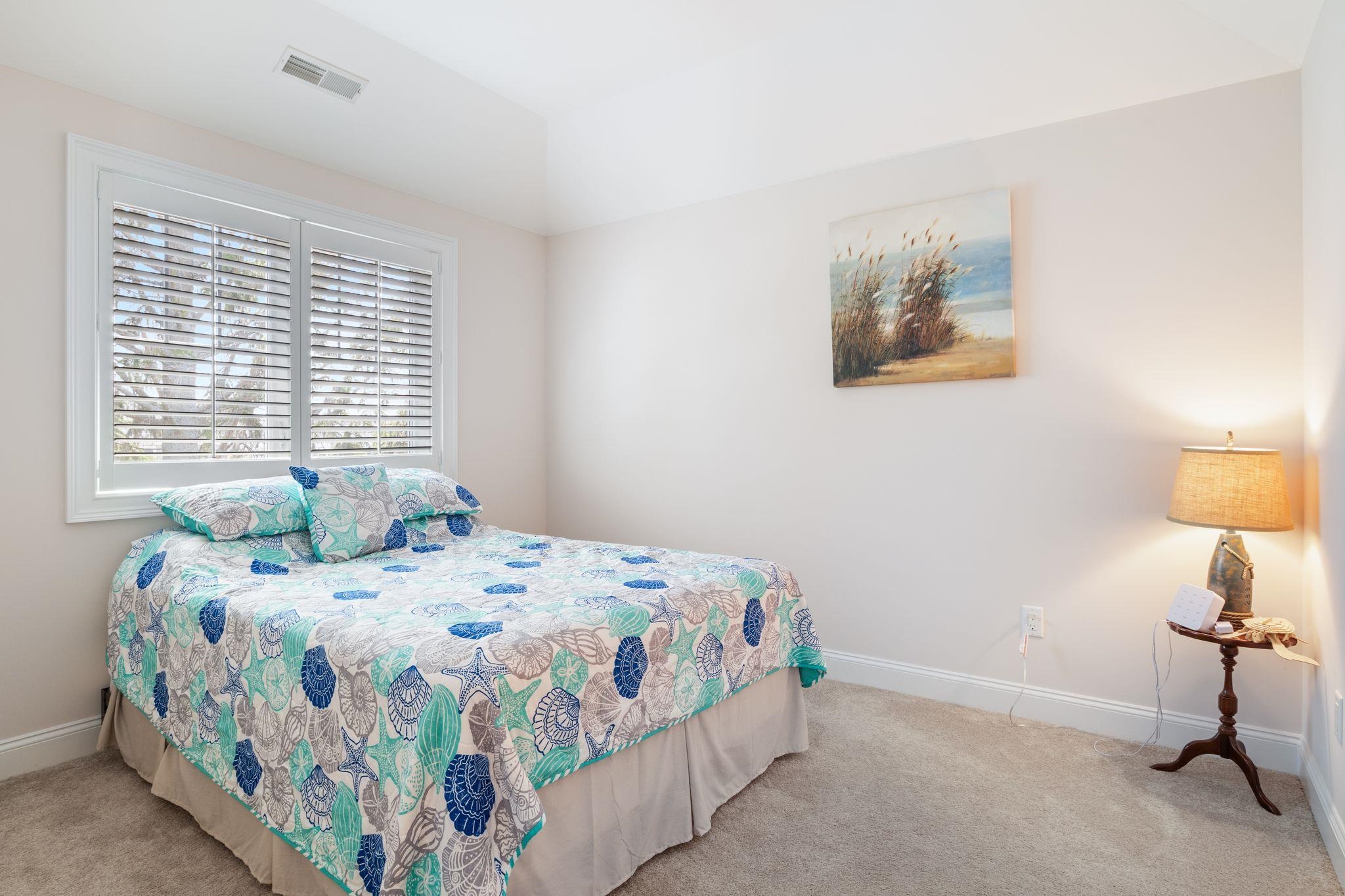 5 Fellows Avenue Hampton, NH 03842 - Photo 20 of 49