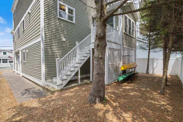 $1,199,000 | 5 Fellows Avenue, Hampton, NH 03842