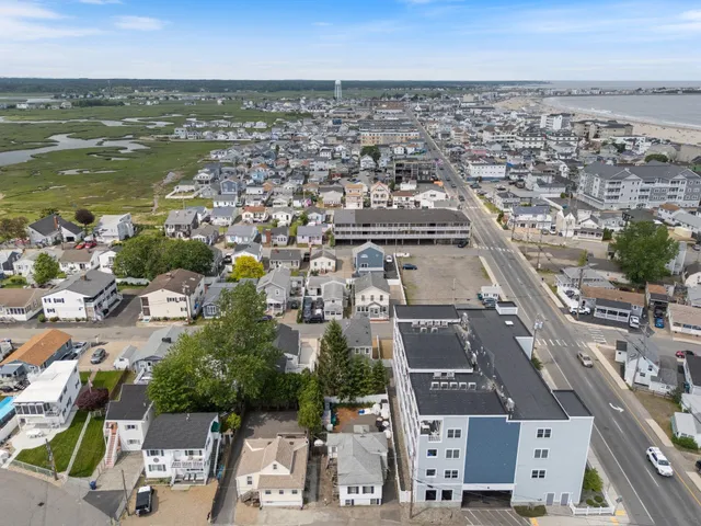 $1,199,000 | 5 Fellows Avenue, Hampton, NH 03842