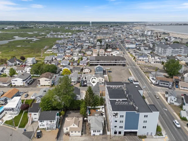 $1,199,000 | 5 Fellows Avenue, Hampton, NH 03842