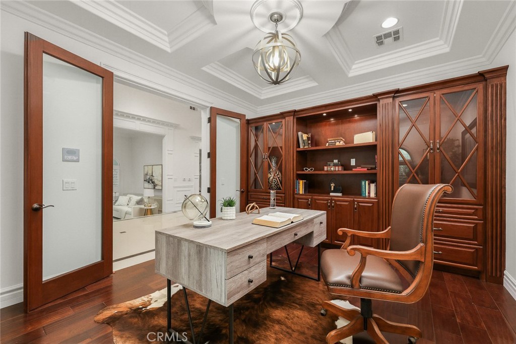 3255 Lombardy Road Pasadena, CA 91107 - Photo 31 of 67 Gallery Image 31