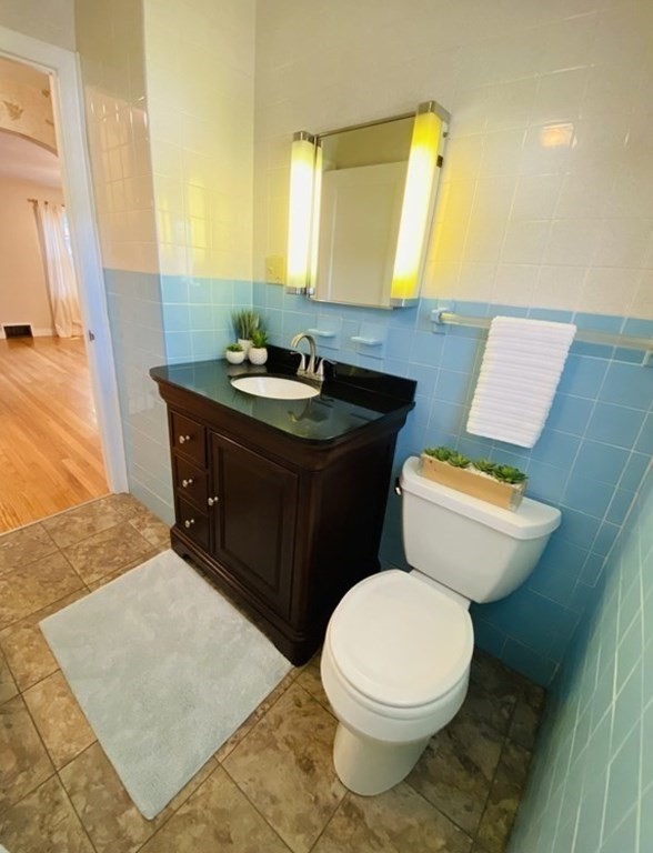 22 Ontario Street Springfield, MA 01104 - Photo 13 of 33 Gallery Image 13