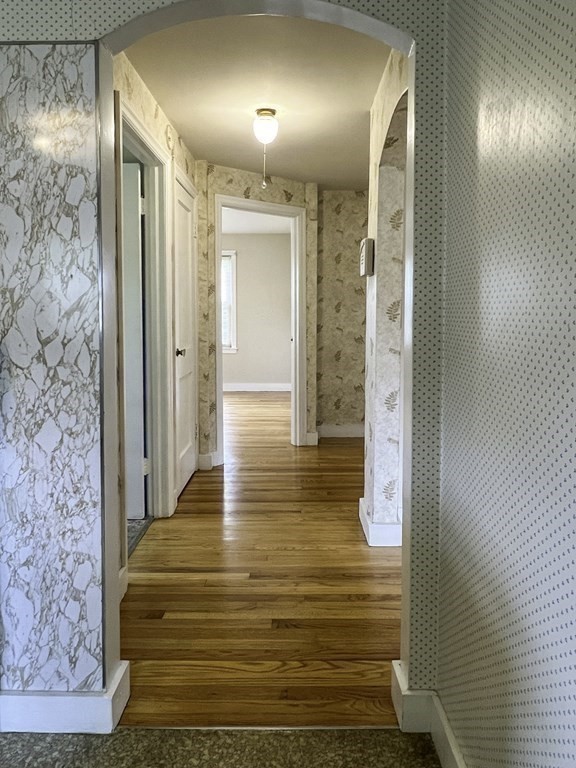 22 Ontario Street Springfield, MA 01104 - Photo 8 of 33 Gallery Image 8