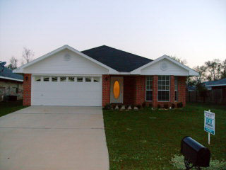 307 Cluster Street Foley, AL 36535 - Photo 1 of 9 Main View