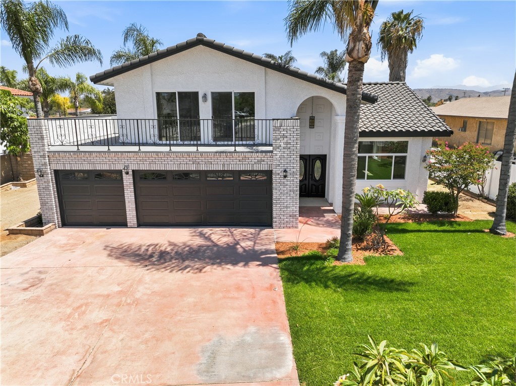 10980 Norwood Avenue Riverside, CA 92505 - Photo 1 of 38