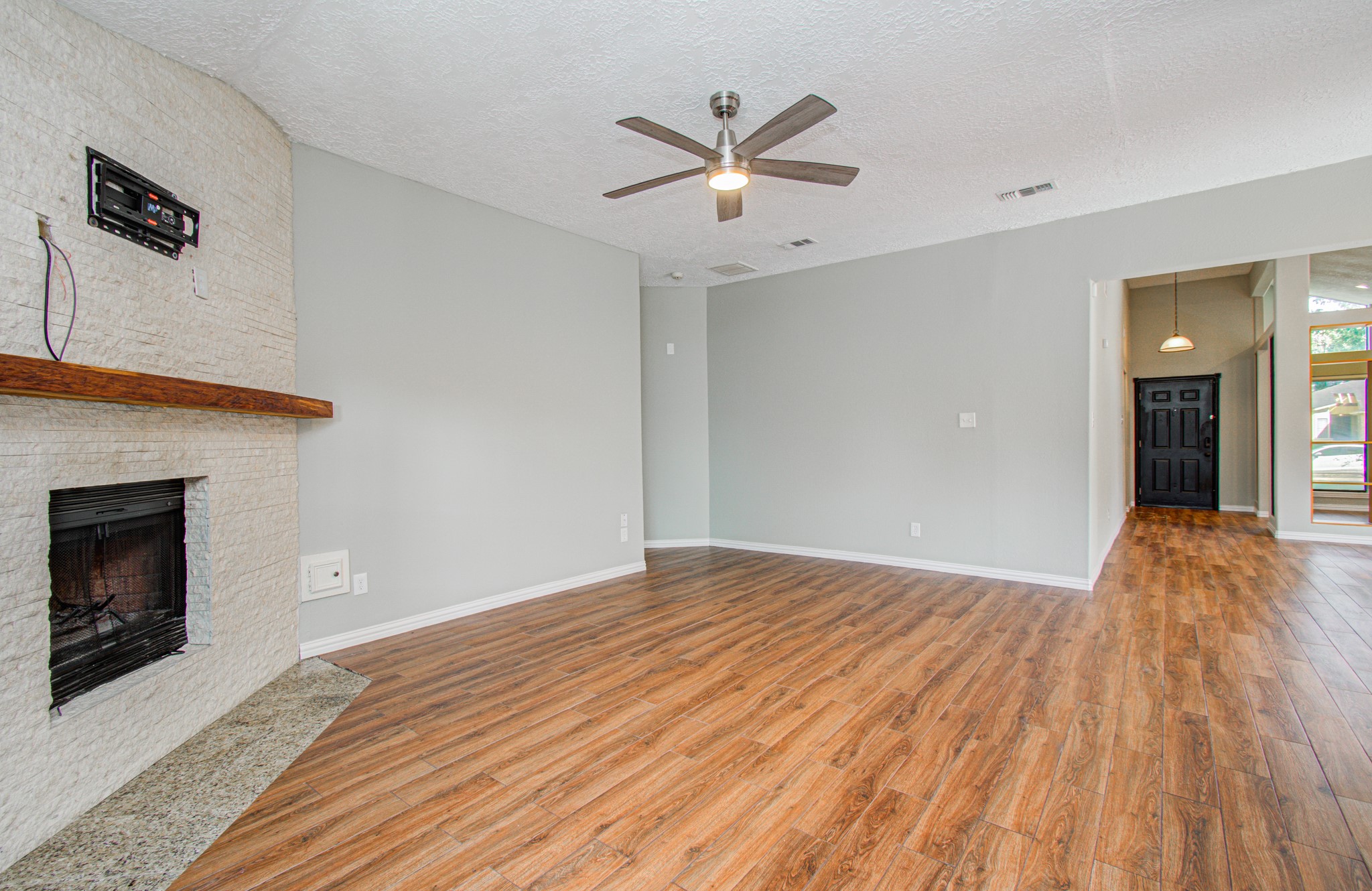 10546 Rippling Fields Drive Houston, TX 77064 - Photo 14 of 31
