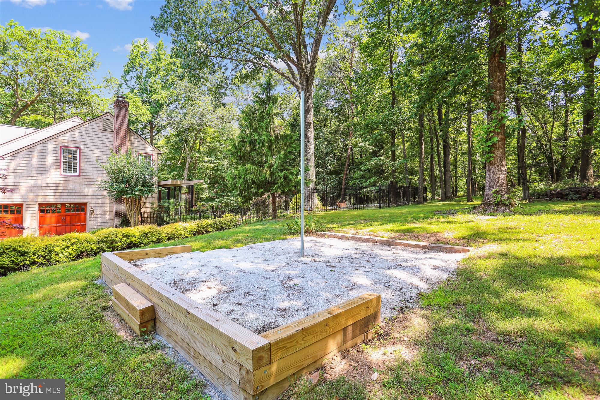 24717 Kings Valley Road Damascus, MD 20872 - Photo 110 of 121 Sideyard