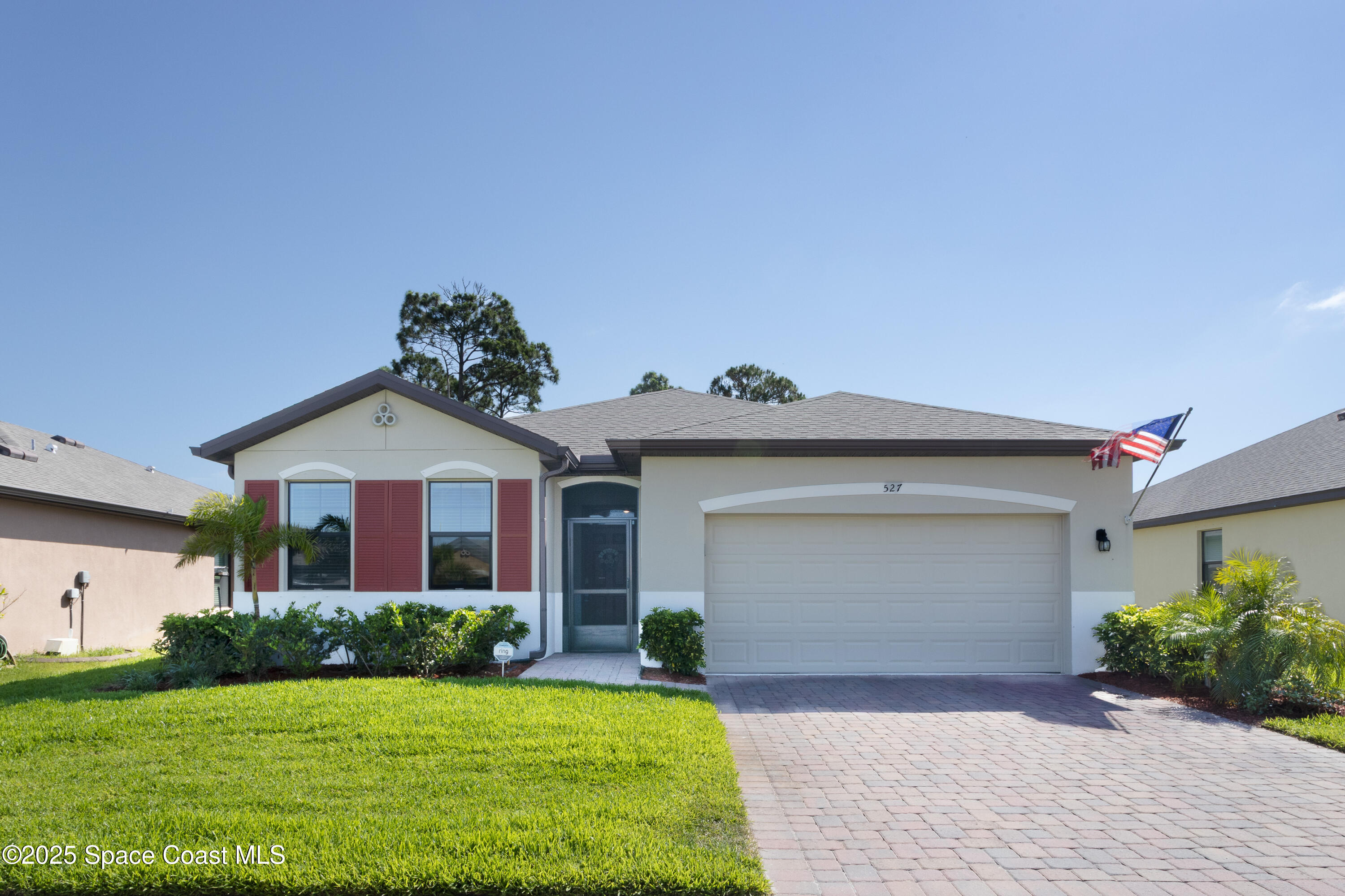 527 Old Country Rd S East Palm Bay, FL 32909 - Photo 1 of 35 01_527 Old Country Rd SE