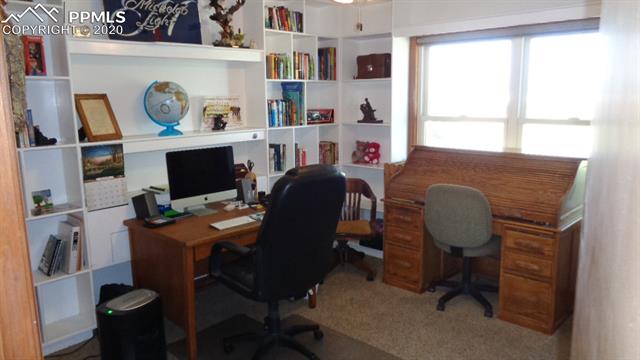 8025 Mohawk Road Colorado Springs, CO 80908 - Photo 17 of 31 Gallery Image 17