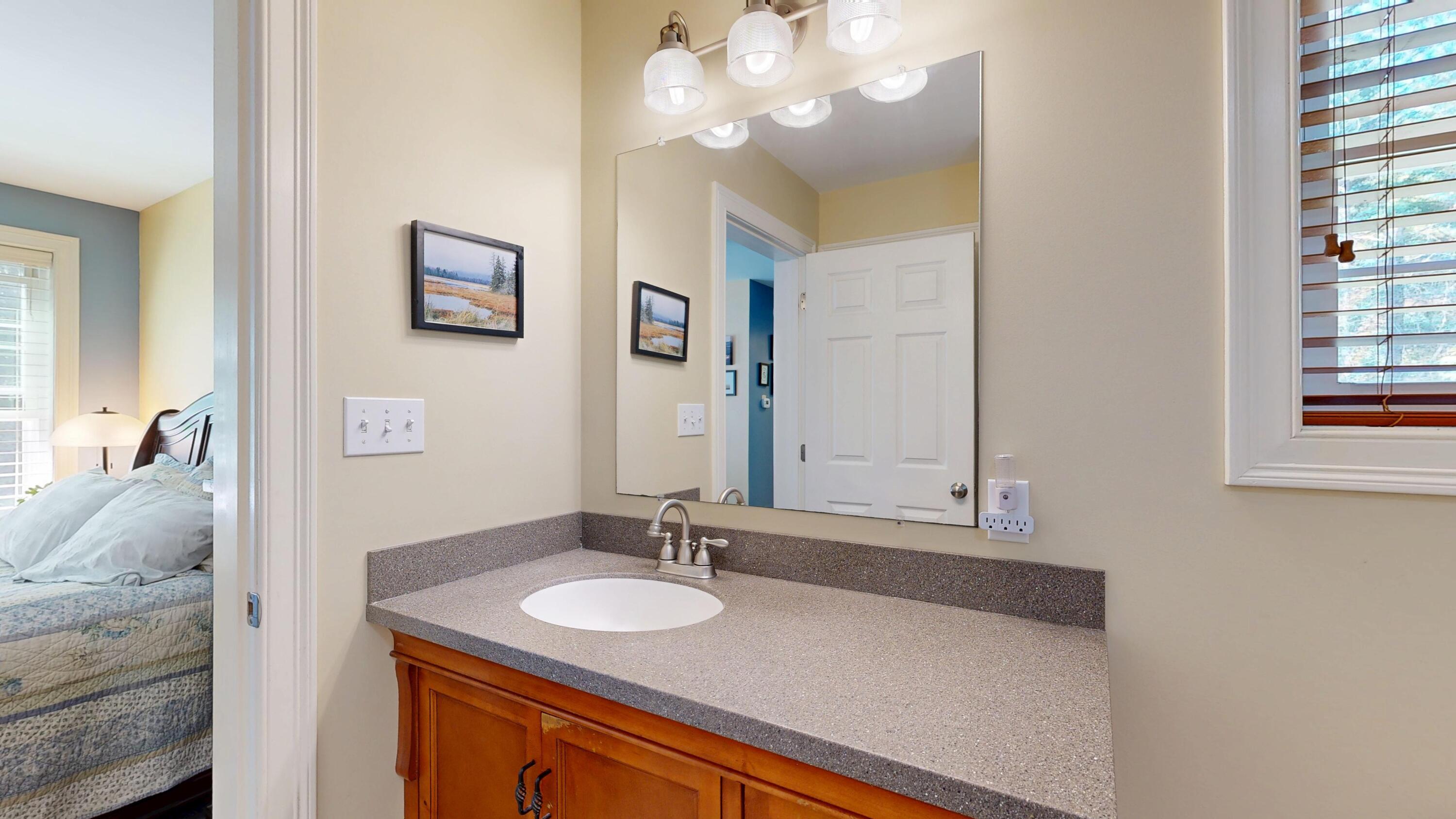 387 Mosher Road Gorham, ME 04038 - Photo 36 of 47 Bathroom